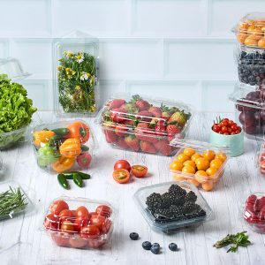 Empaque para frutas y hortalizas con sistema de ventilación que conserva y protege los productos por más tiempo en el punto de venta.